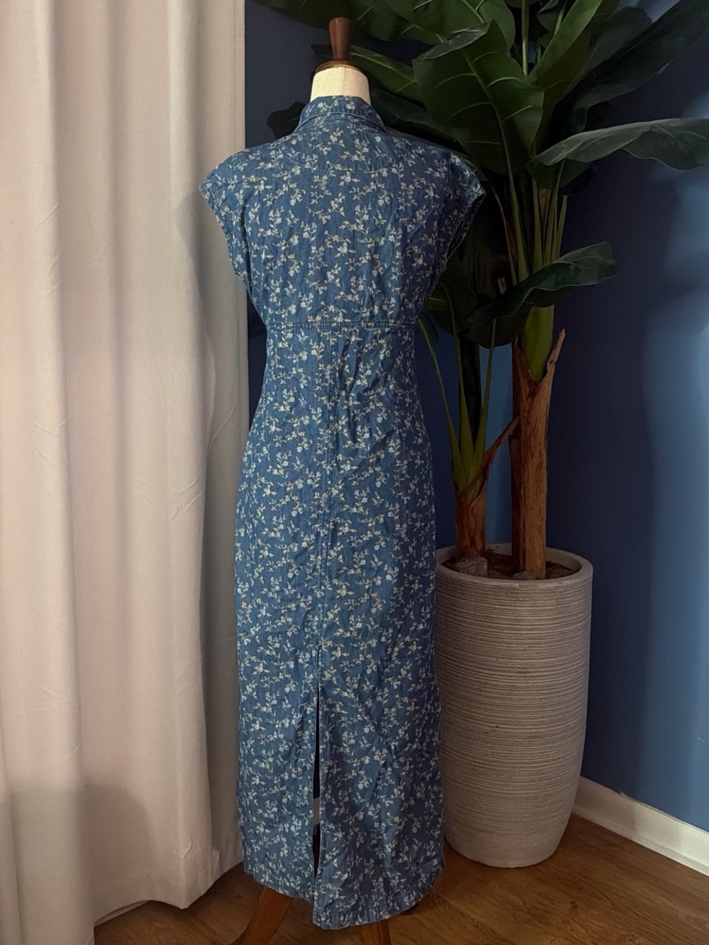 Liz Claiborne Blue Floral Button-Front Maxi Dress - Picture 3 of 5
